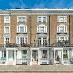 Cosy And Stylish Chelsea 2 Bedroom Flat